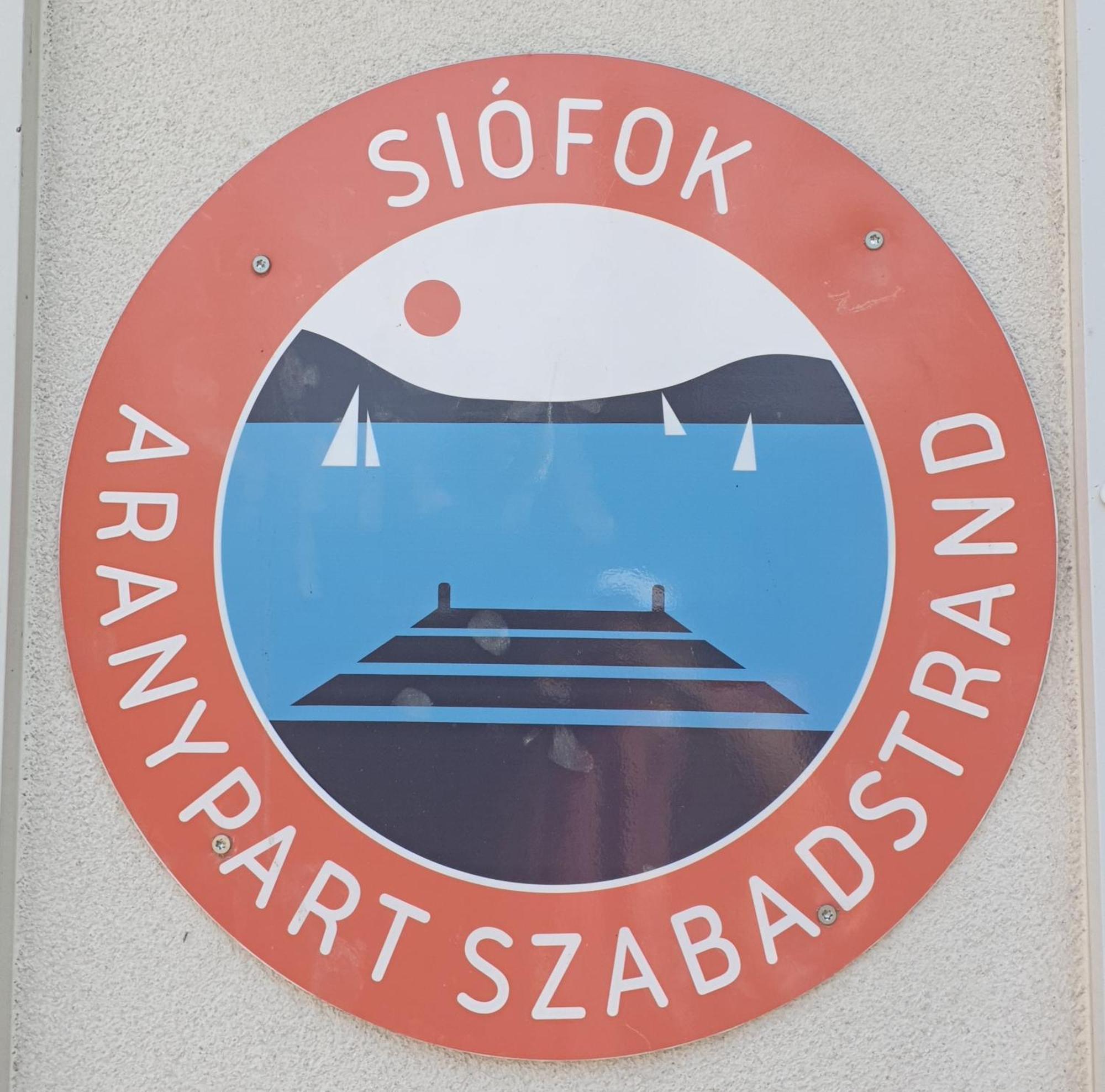 Balaton Lakeside Residence Siofok Exterior photo